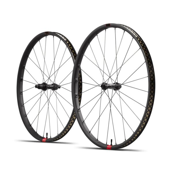Reserve 28|XC Carbon